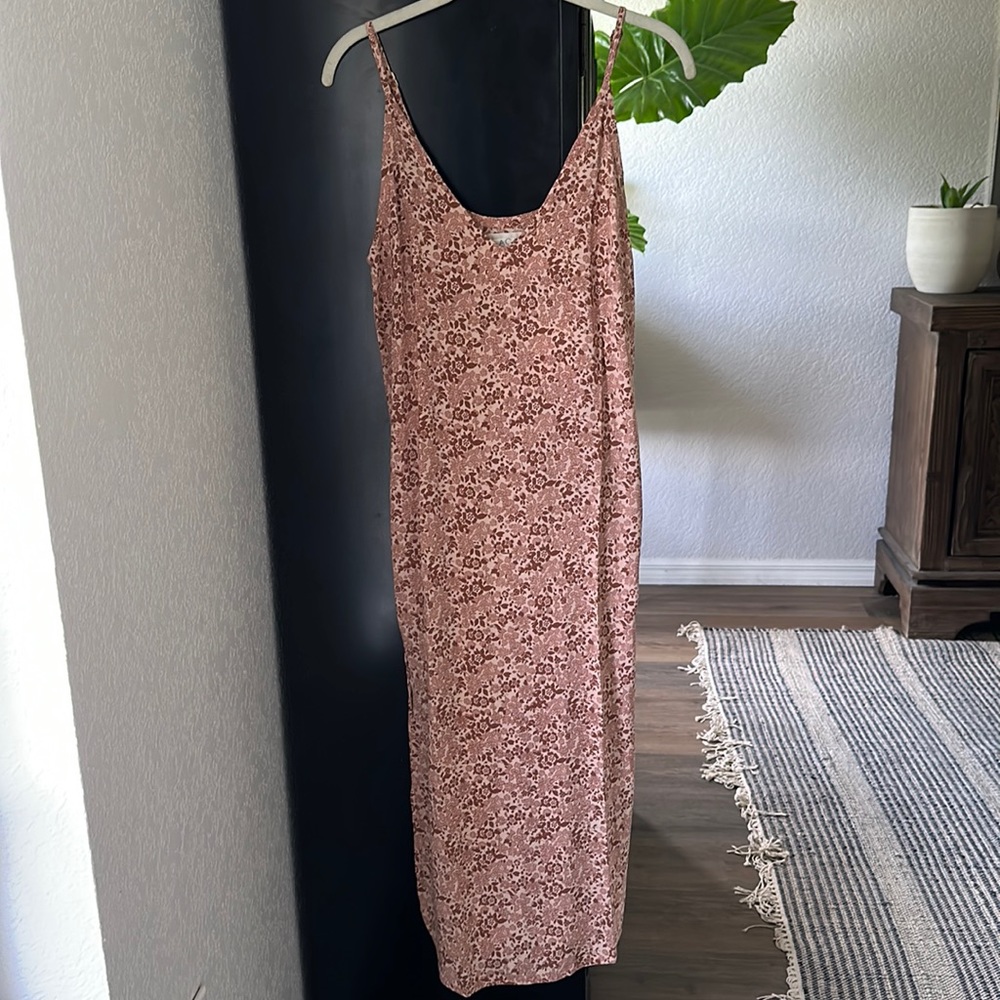 ACACIA - Lewis dress. S. Bloom print.